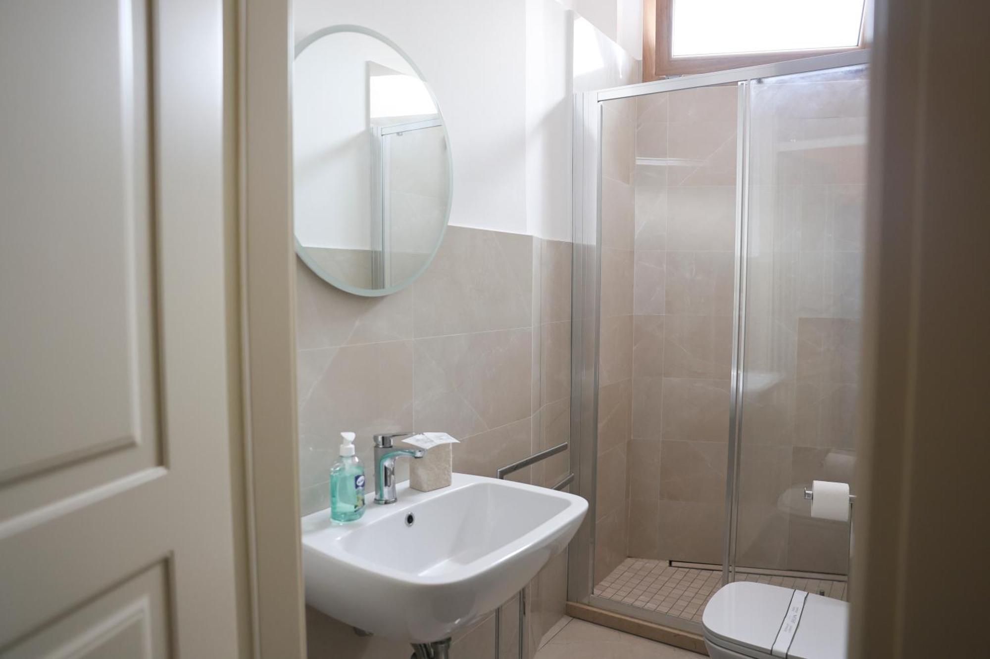 Blancohouse - Berto Luxury Rimini Centro Storico Διαμέρισμα Εξωτερικό φωτογραφία