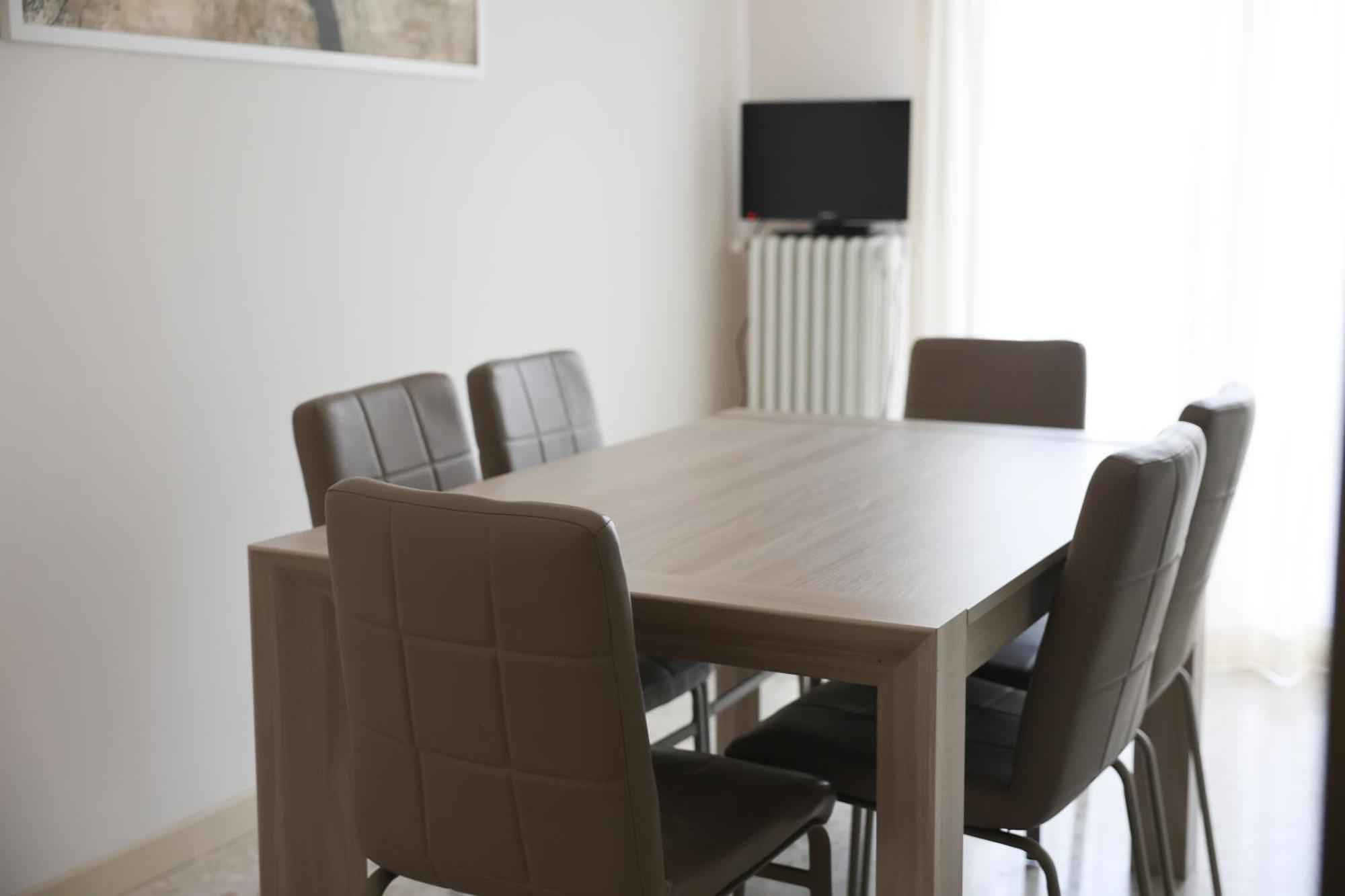 Blancohouse - Berto Luxury Rimini Centro Storico Διαμέρισμα Εξωτερικό φωτογραφία