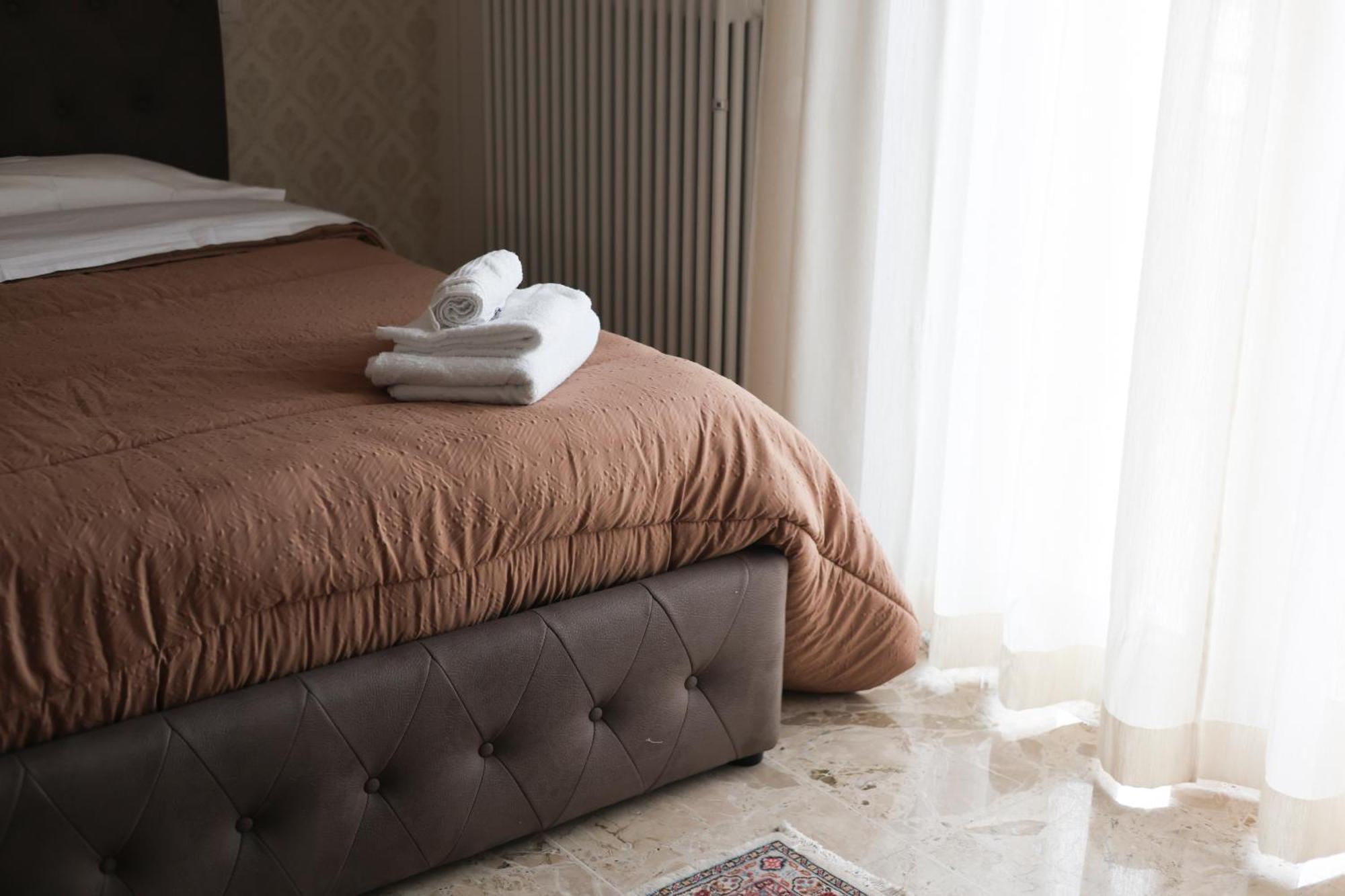 Blancohouse - Berto Luxury Rimini Centro Storico Διαμέρισμα Εξωτερικό φωτογραφία