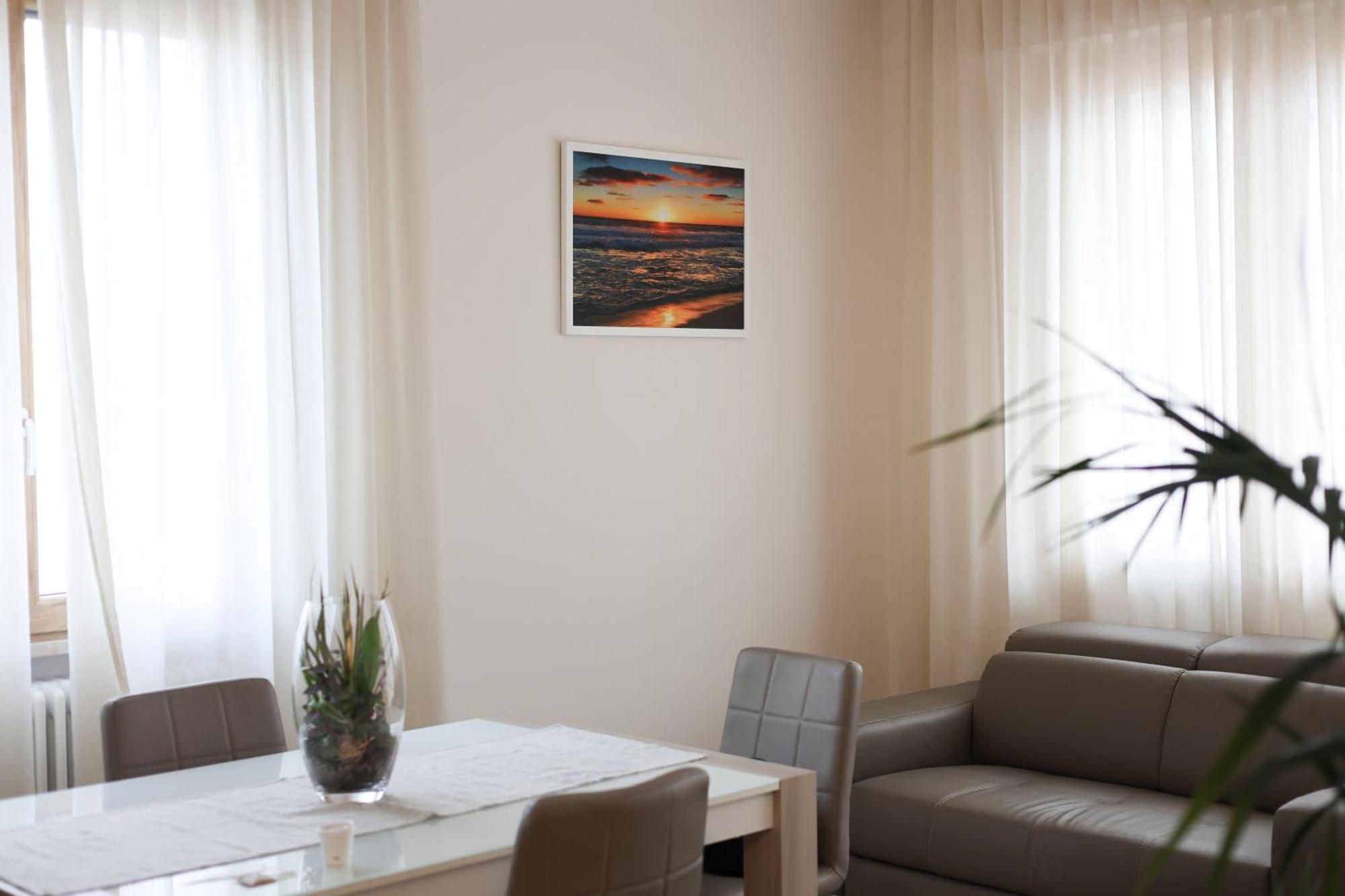 Blancohouse - Berto Luxury Rimini Centro Storico Διαμέρισμα Εξωτερικό φωτογραφία